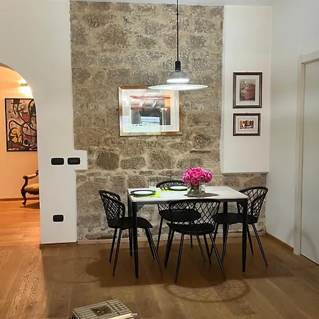 Daire Le Sorelle Roma