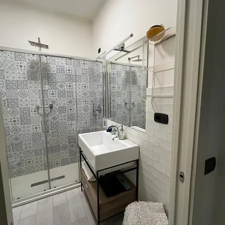 Le Sorelle Apartment *